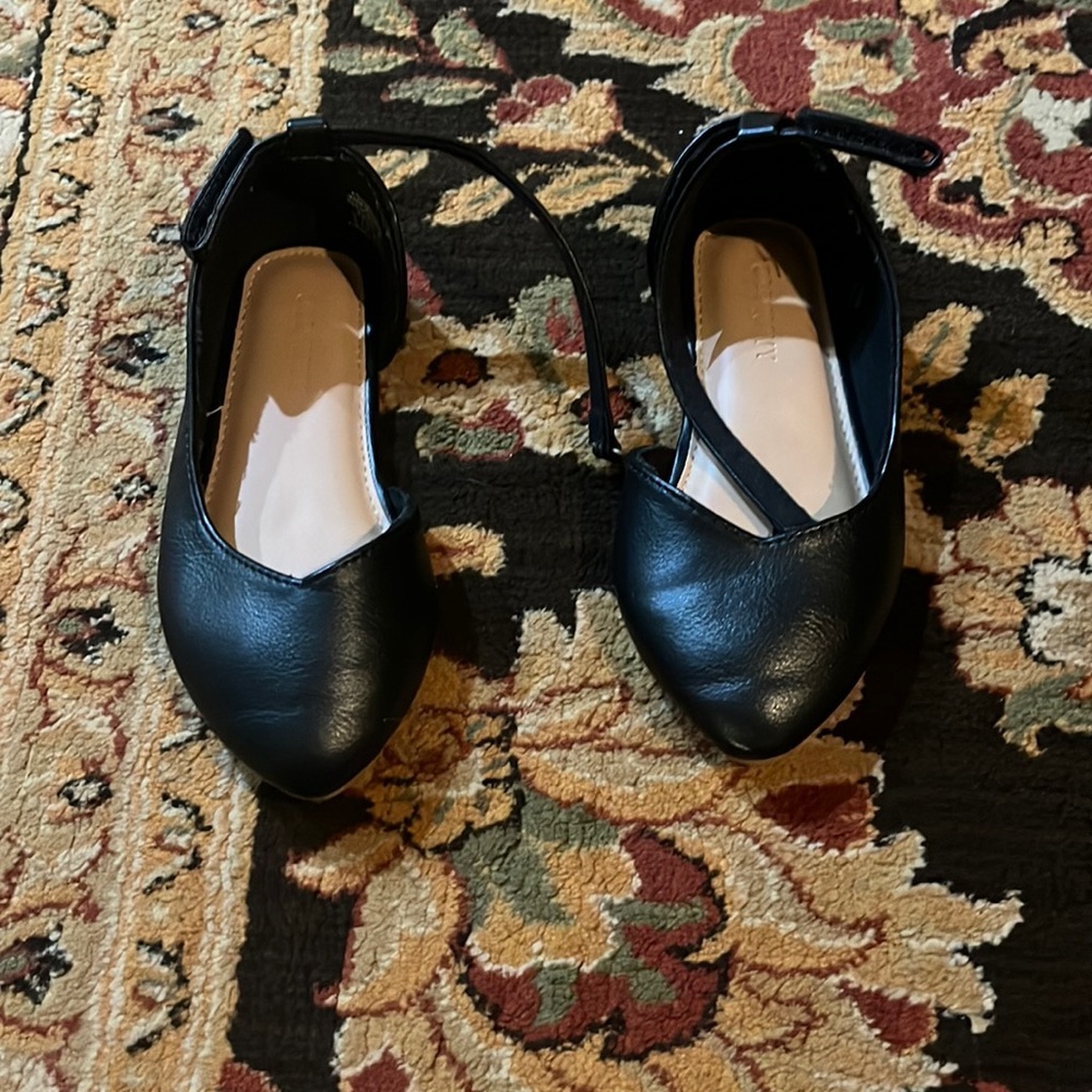 Black shoes